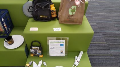 Move in green display 2